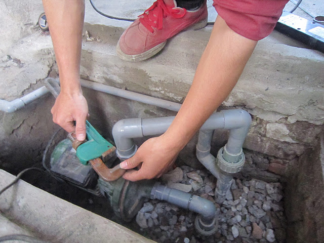 Lắp đặt hệ thống cấp, thoát nước, lò sưởi và điều hoà không khí
